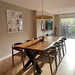 Modernes Haus Mit Garten In Windberg, Ruhig & Zentral