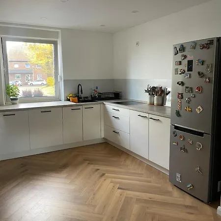 Modernes Haus Mit Garten In Windberg, Ruhig & Zentral Vakantiehuis *