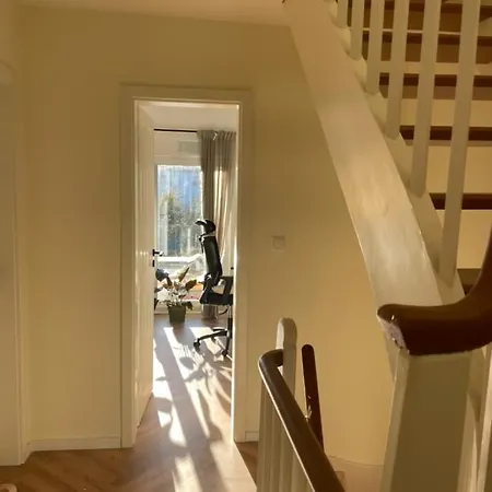 Modernes Haus Mit Garten In Windberg, Ruhig & Zentral Holiday home Monchengladbach