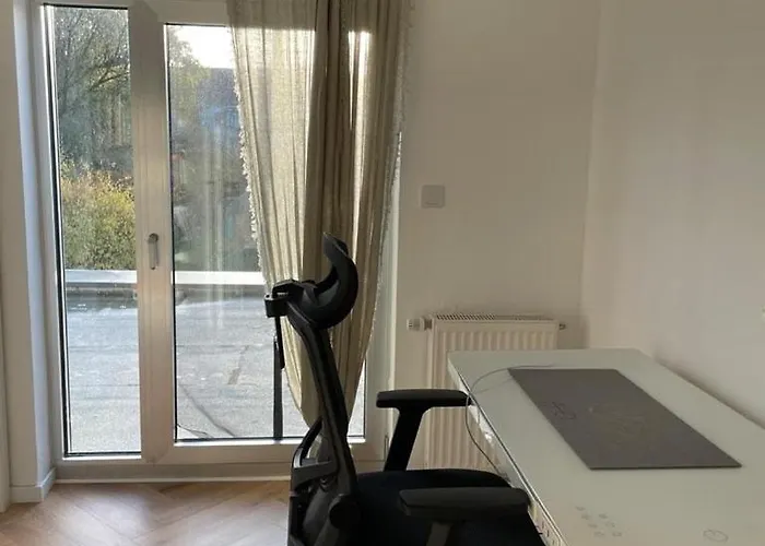 Modernes Haus Mit Garten In Windberg, Ruhig & Zentral 门兴格拉德巴赫