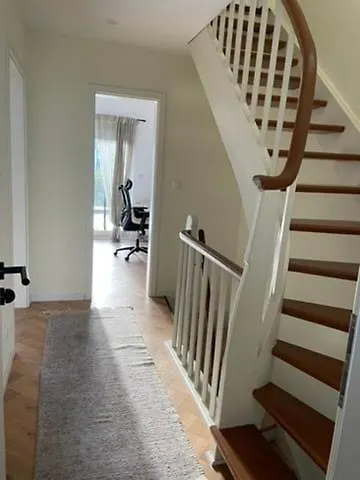 度假居 Modernes Haus Mit Garten In Windberg, Ruhig & Zentral